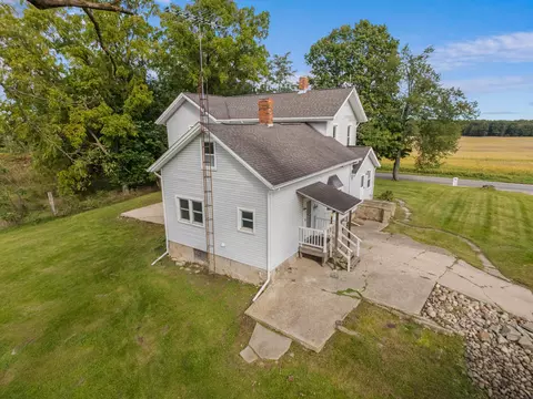 Exterior - 3771 Reading Rd E, Osseo, MI 49266 photo 9 of 20