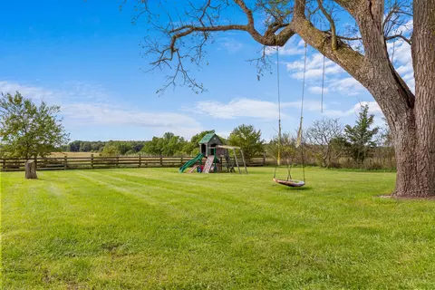 Exterior - 3771 Reading Rd E, Osseo, MI 49266 photo 13 of 20