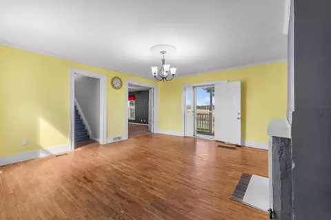 Living - 3771 Reading Rd E, Osseo, MI 49266 photo 2 of 6