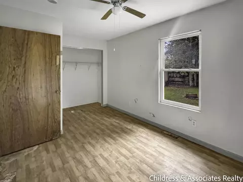 Bedroom - 912 E James St, White Cloud, MI 49349 photo 2 of 2