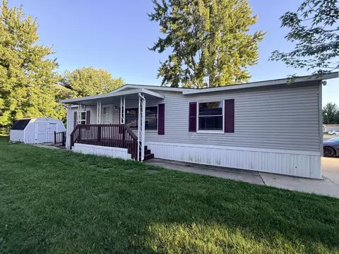 4484 Gardens Blvd NW, Grand Rapids, MI 49534