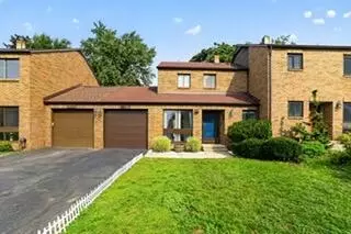 261 Heritage Commons St SE, Grand Rapids, MI 49503