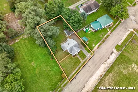View/Area - 143 State St, Bronson, MI 49028 photo 1 of 2