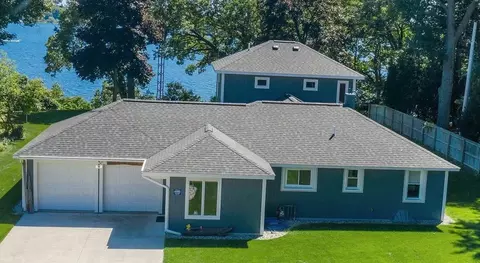 7534 Old Channel Trl, Montague, MI 49437