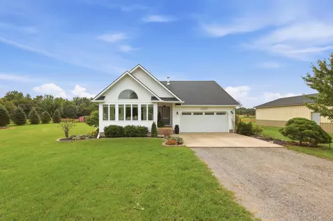 4038 Farrel Rd, Hastings, MI 49058