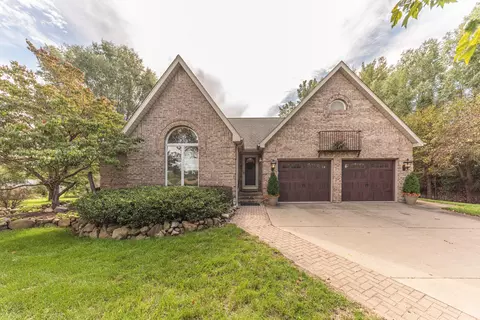 10445 E Stony Creek Rd, Milan, MI 48160
