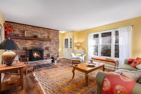 Living - 15972 Prusa Rd, Union Pier, MI 49129 photo 3 of 3