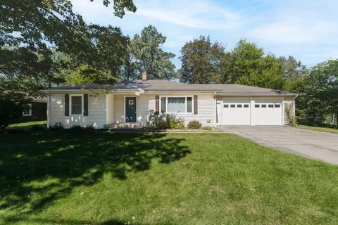 202 W Melody Ave, Portage, MI 49024