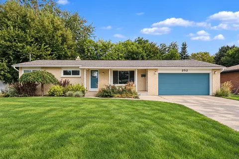 252 Edison Park Ave NW, Grand Rapids, MI 49504