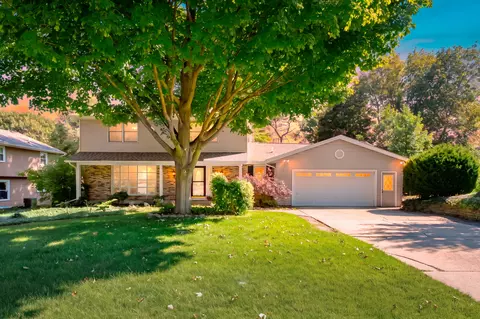 6573 Isabelle St, Portage, MI 49024
