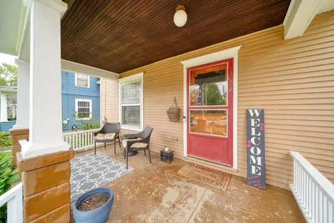 Exterior - 609 Mcbride St, Jackson, MI 49203 photo 3 of 12