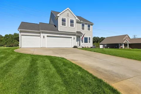 8165 Buck Ave, Galesburg, MI 49053