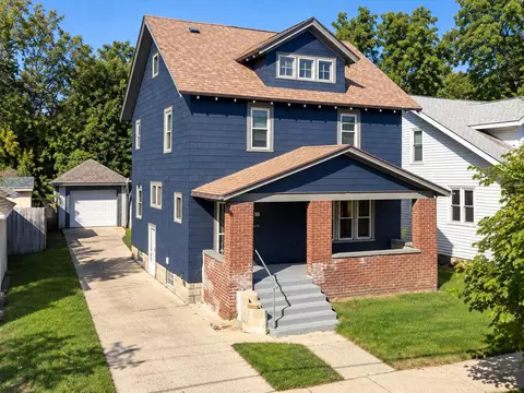 215 Brown St SE, Grand Rapids, MI 49507