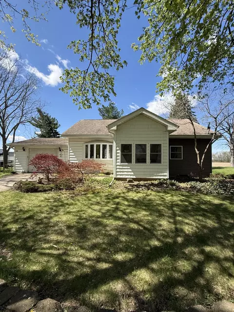 249 Mcmahon Dr, Bronson, MI 49028