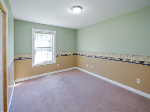 Bedroom - 904 Eley St, Otsego, MI 49078 photo 3 of 6