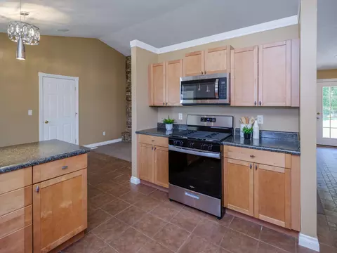 Kitchen - 904 Eley St, Otsego, MI 49078 photo 3 of 3