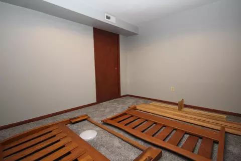 Bedroom - 13738 E Tremblay Dr, Vicksburg, MI 49097 photo 2 of 2