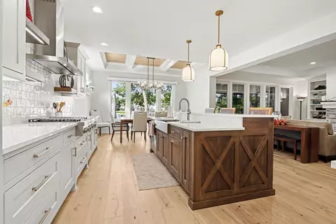 Kitchen - 140 E Gull Lake Dr, Augusta, MI 49012 photo 1 of 5