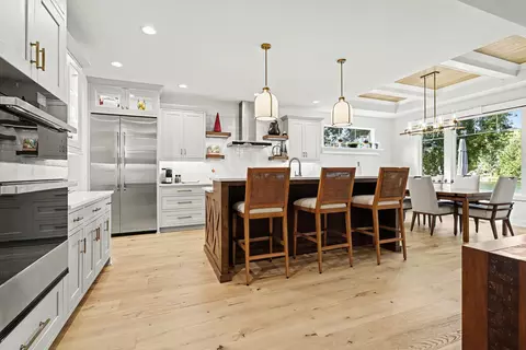 Kitchen - 140 E Gull Lake Dr, Augusta, MI 49012 photo 3 of 5