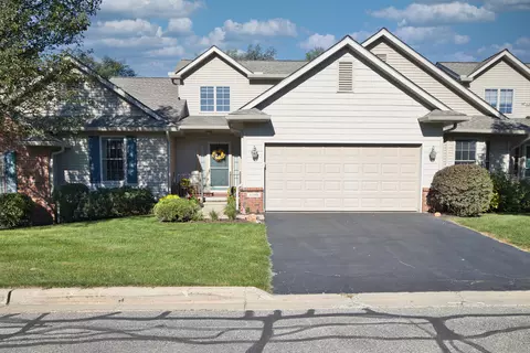 6180 Northridge Hills Dr, Brighton, MI 48116