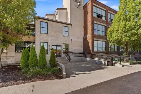 533 Columbia Ave #18, Holland, MI 49423