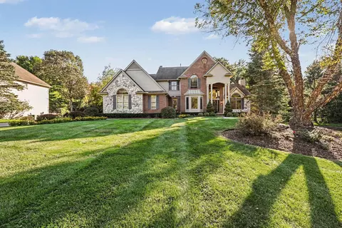 1270 Waterways Dr, Ann Arbor, MI 48108