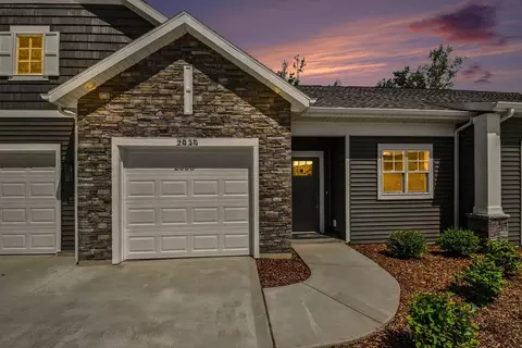 2835 W Cobblestone Ct SE #15, Kentwood, MI 49512