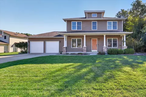 163 Woodhaven Dr, Battle Creek, MI 49015