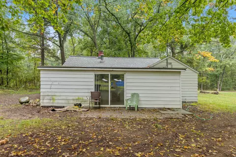 Exterior - 9890 Fish Rd, Belding, MI 48809 photo 4 of 6