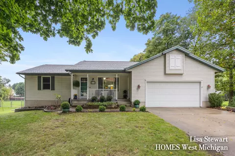 11025 56th Ave, Allendale, MI 49401