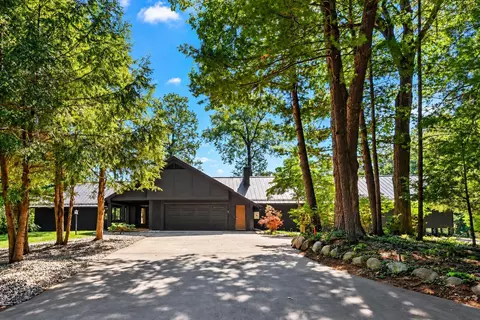 14170 Lake Michigan Dr, West Olive, MI 49460