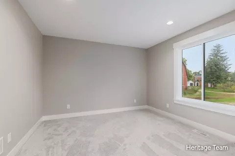 Bedroom - 690 Pierce Rd, Plainwell, MI 49080 photo 3 of 4