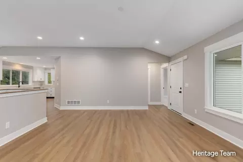 Living - 690 Pierce Rd, Plainwell, MI 49080 photo 3 of 5