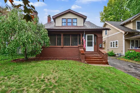 319 Glenhaven Ave NW, Grand Rapids, MI 49504
