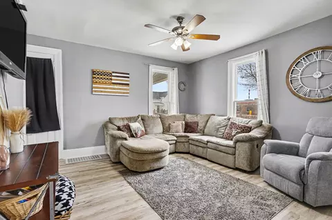 Living - 711 Maple St, Three Rivers, MI 49093 photo 1 of 2