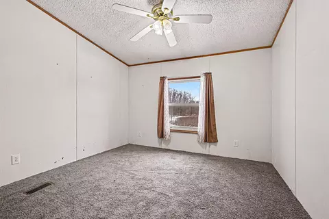 Bedroom - 68854 34th Ave, Covert, MI 49043 photo 5 of 6