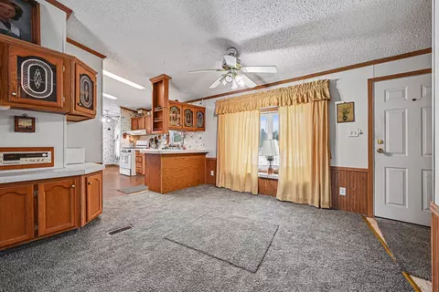 Living - 68854 34th Ave, Covert, MI 49043 photo 1 of 3