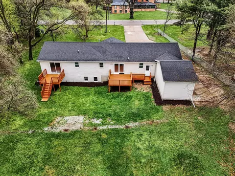 Exterior - 676 N 10th St, Plainwell, MI 49080 photo 6 of 7