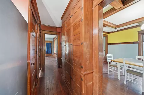 Entry Way - 511 N Summit St, Adrian, MI 49221 photo 4 of 5