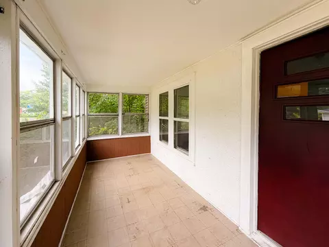 Exterior - 781 E High St, Benton Harbor, MI 49022 photo 7 of 8