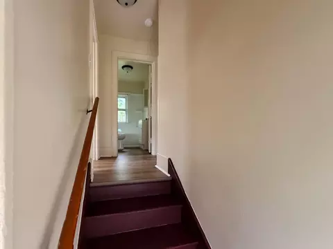 Entry Way - 781 E High St, Benton Harbor, MI 49022 photo 1 of 1