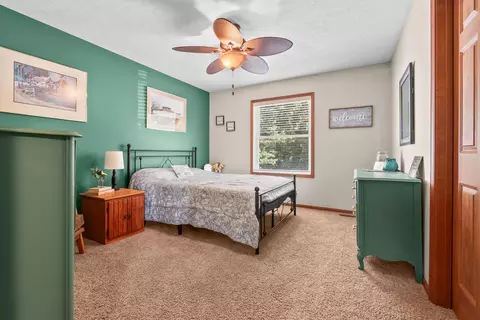 Bedroom - 5607 Ridge Dr, Reading, MI 49274 photo 4 of 4