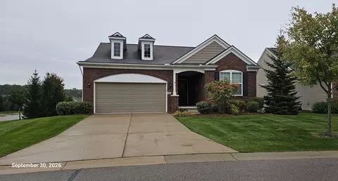 326 Bozeman Ct #202, Howell, MI 48843