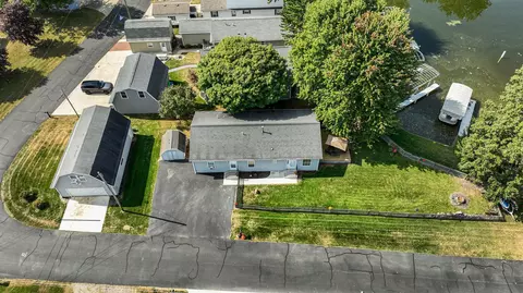 450 Sycamore Dr, Coldwater, MI 49036