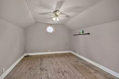 Bedroom - 5735 Kibby Rd, Jackson, MI 49201 photo 6 of 6
