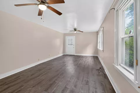 Living - 5735 Kibby Rd, Jackson, MI 49201 photo 2 of 2