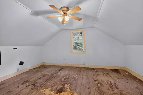 Bedroom - 5735 Kibby Rd, Jackson, MI 49201 photo 4 of 6