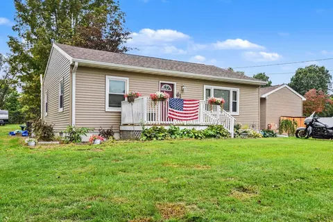 41 Boyer Dr, Battle Creek, MI 49014
