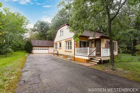 264 Rose St, Holland, MI 49424