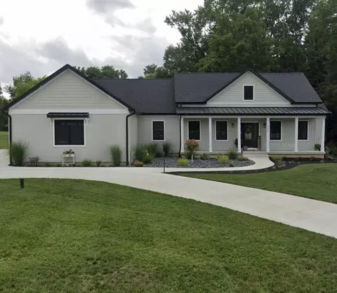 596 One Straight Dr, Coldwater, MI 49036
